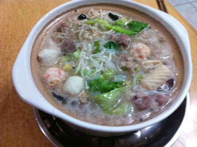 香辣酸汤肥牛米线
