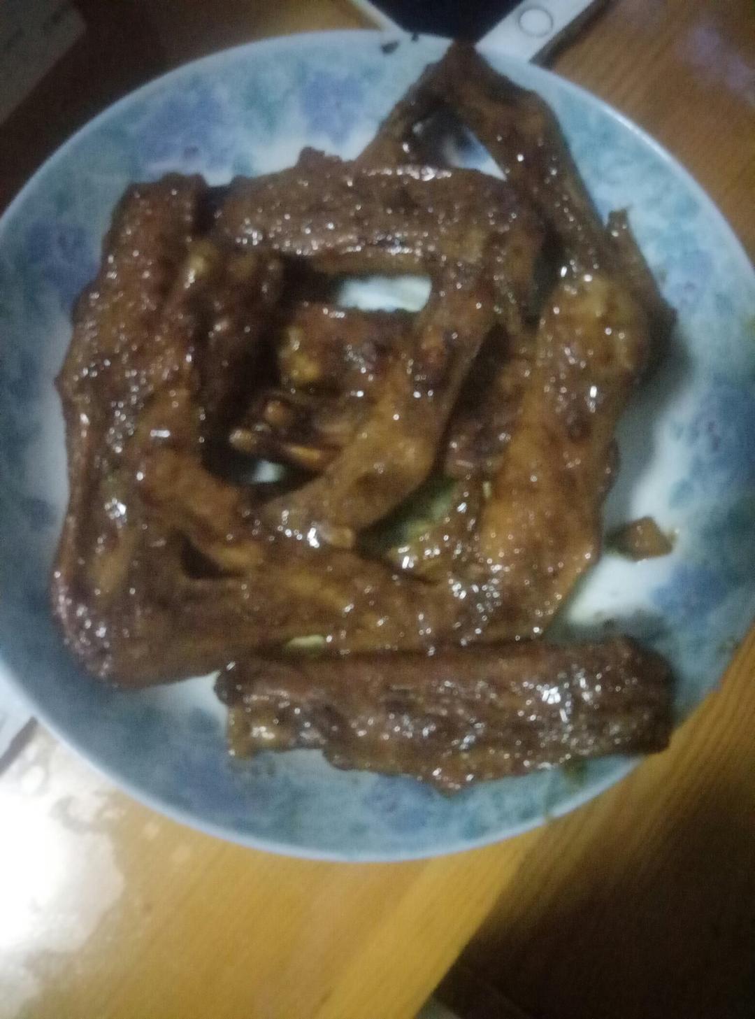 吮指酱香鸭翅