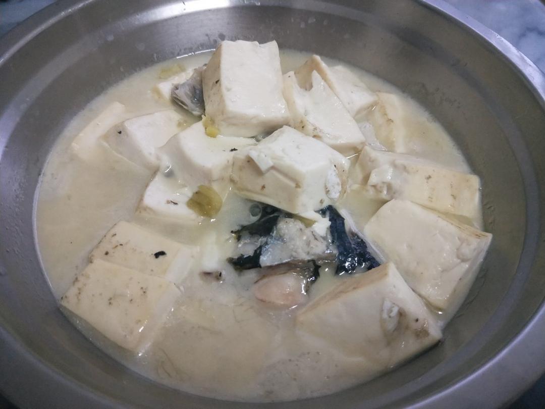 鱼头豆腐汤