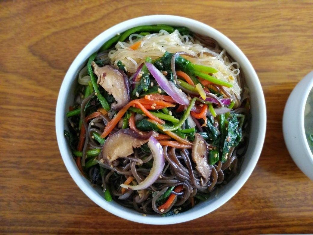 韩式拌杂菜-Japchae