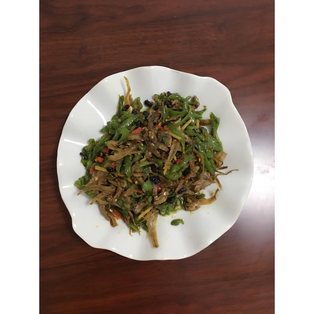 毛鱼炒青椒