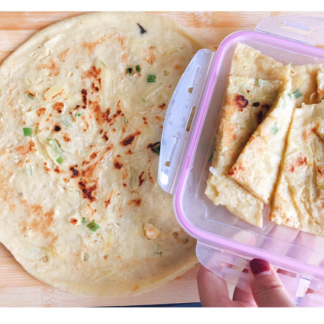 鸡蛋葱油饼                  （更新饼坯保存方法）