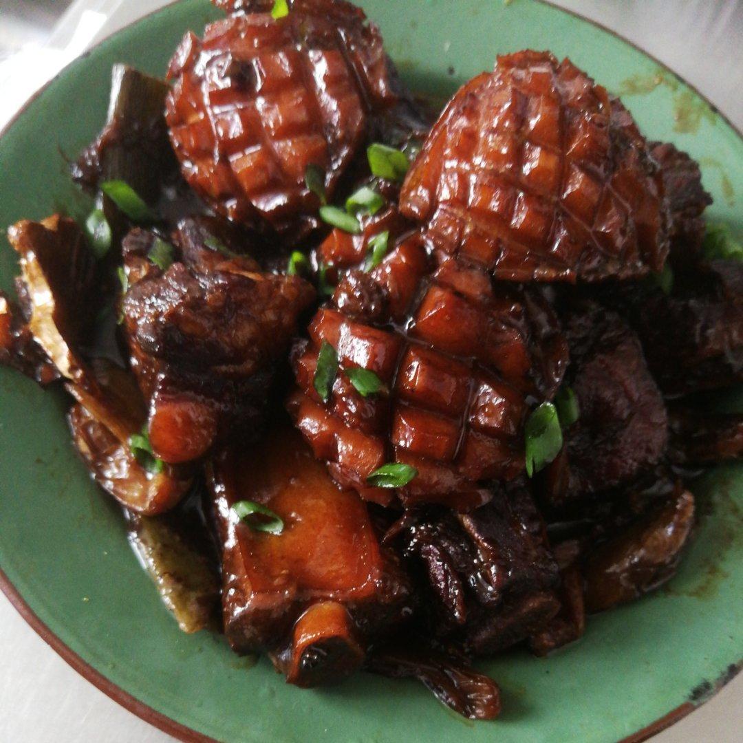 红烧鲍鱼排骨