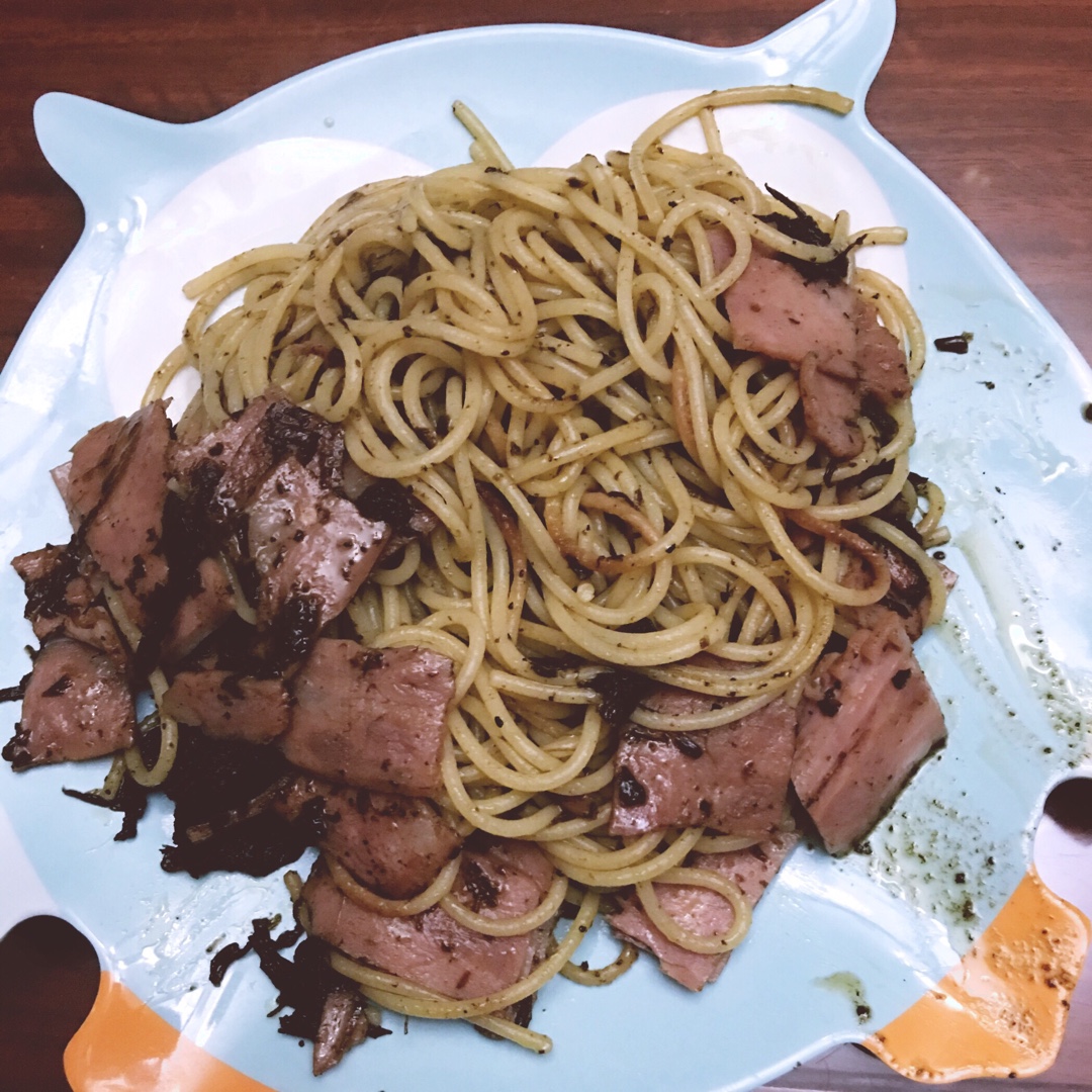 可能是最好吃系列--橄榄菜培根意面