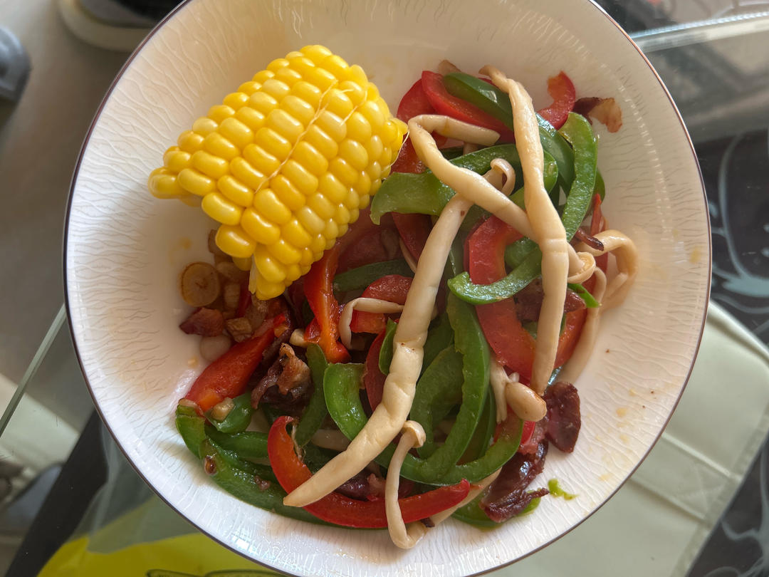 【小食医】维生素超多的彩椒炒海鲜菇