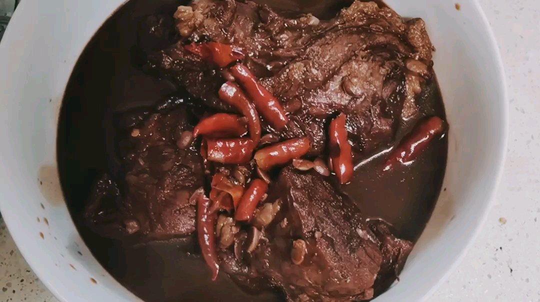 红烧牛腱子肉