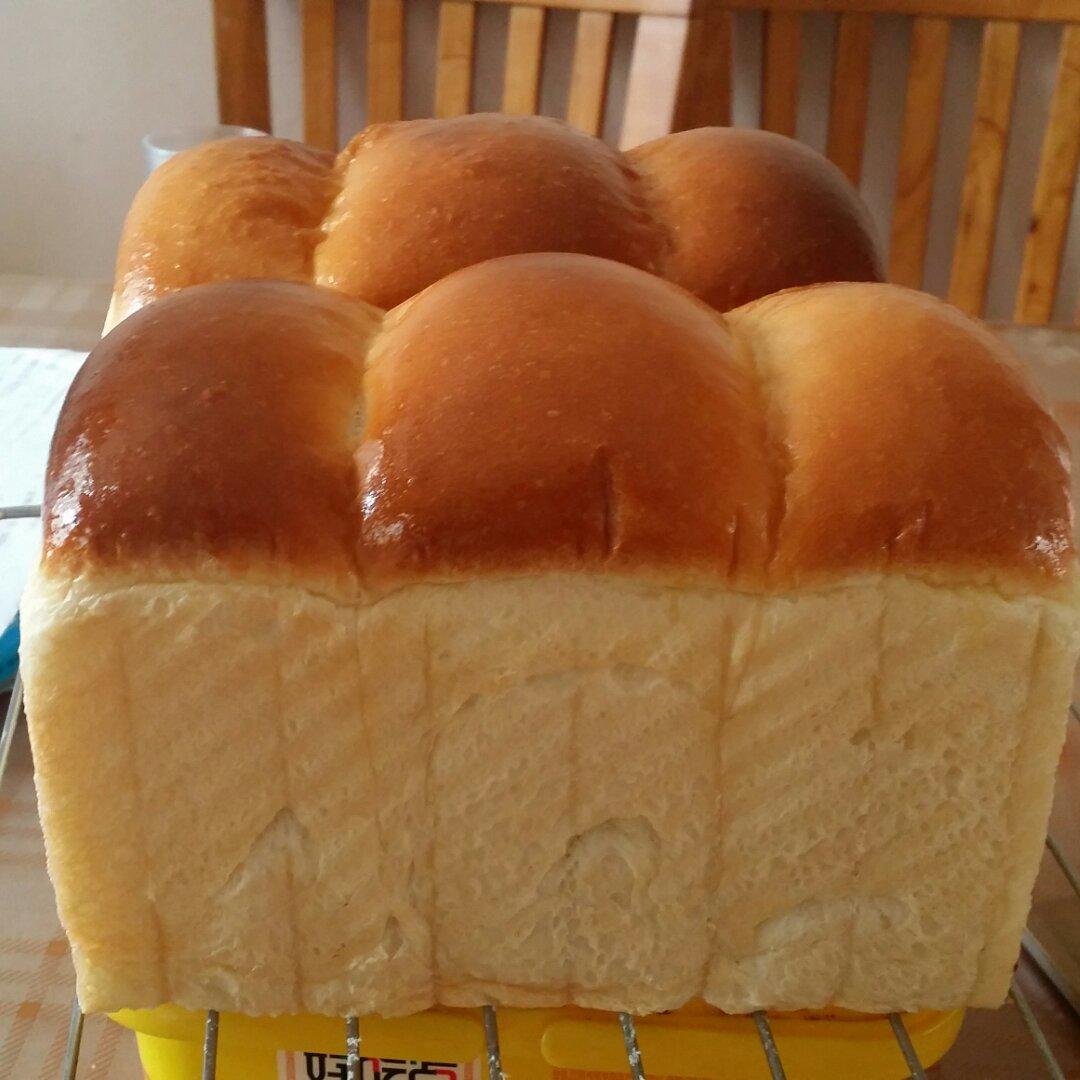 蜂蜜淡奶油吐司