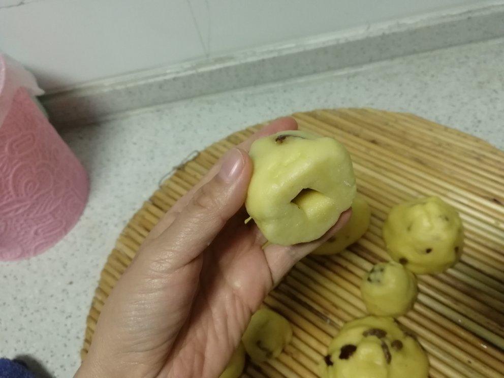 奶香枣窝头