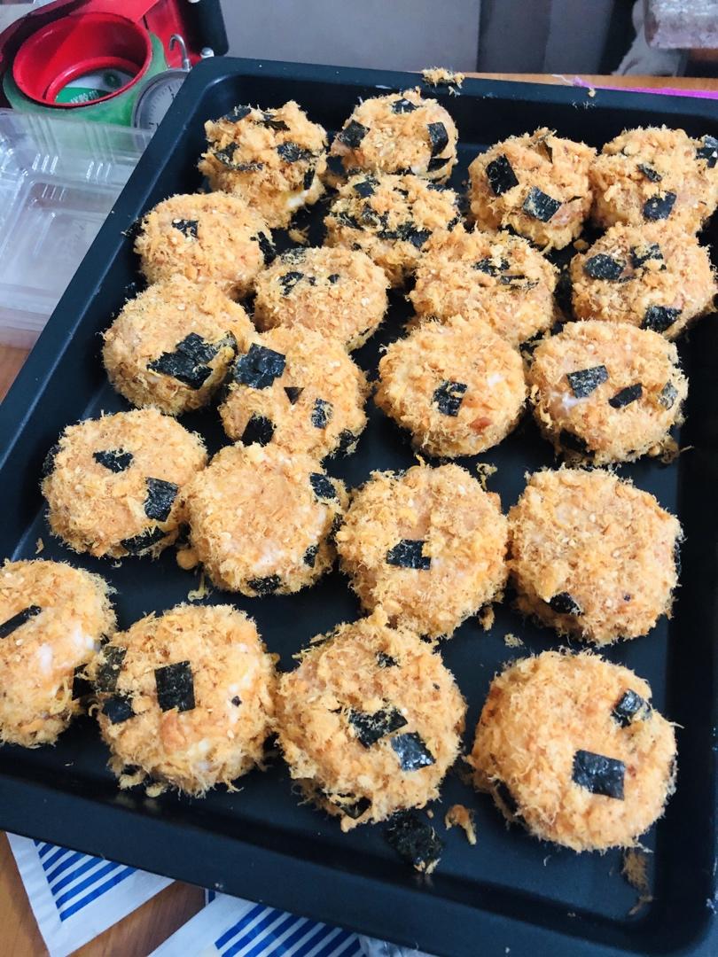 美味海苔肉松小贝
