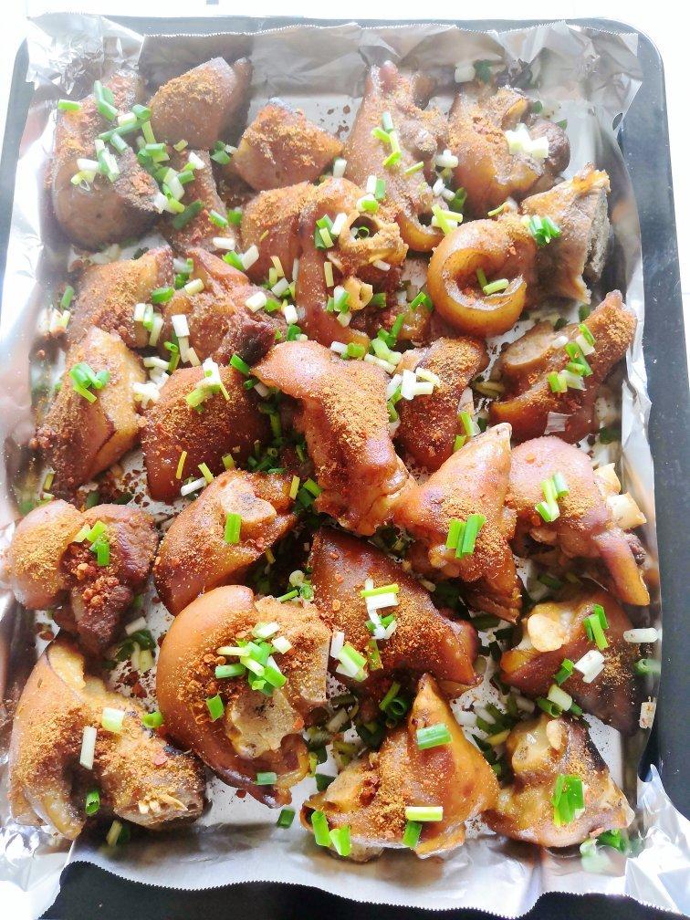 香酥烤猪蹄