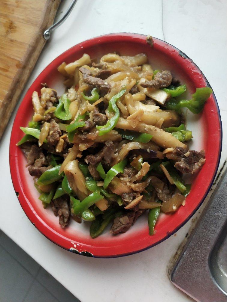 茄子青椒炒牛肉