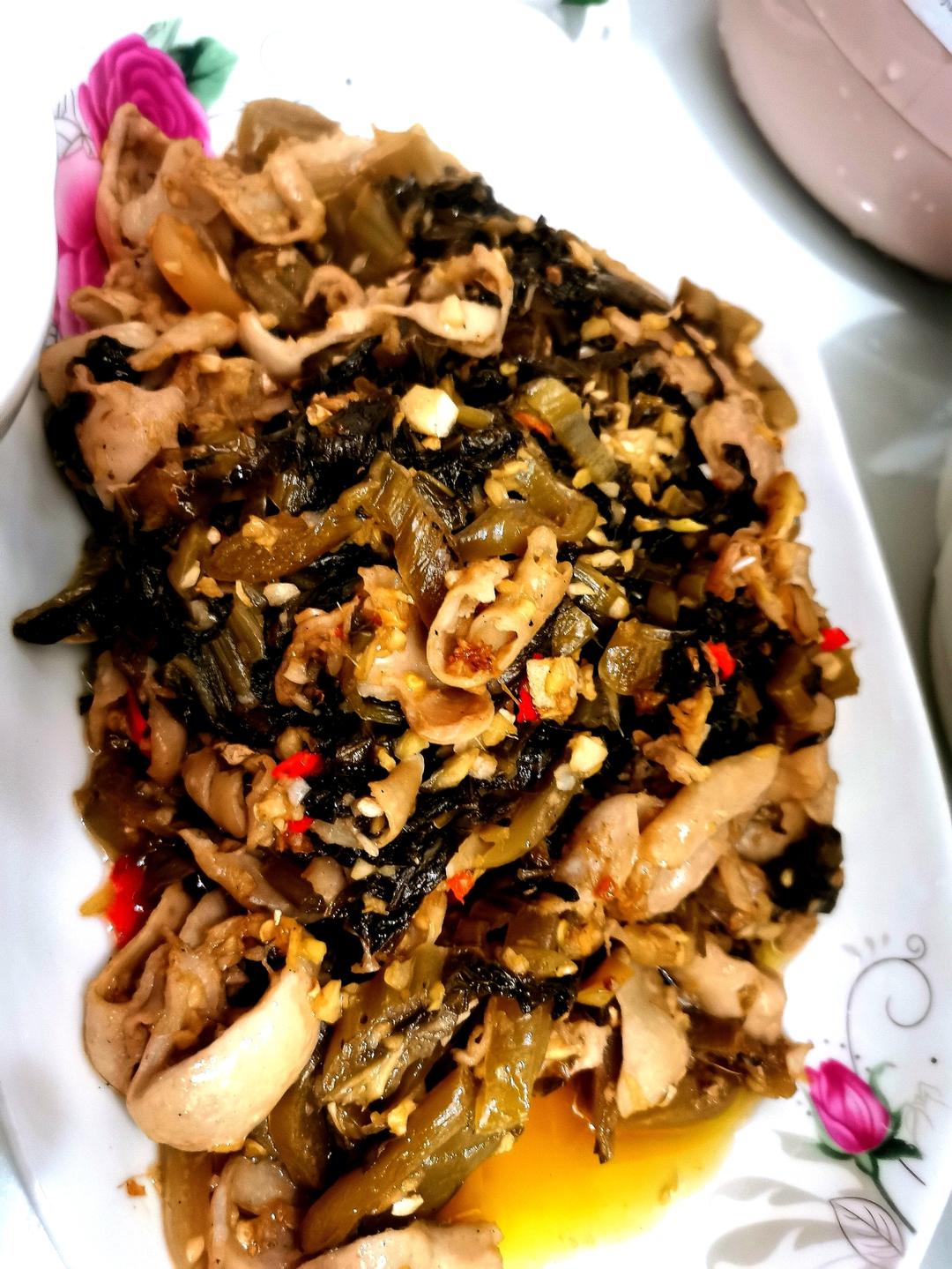 酸菜肥肠