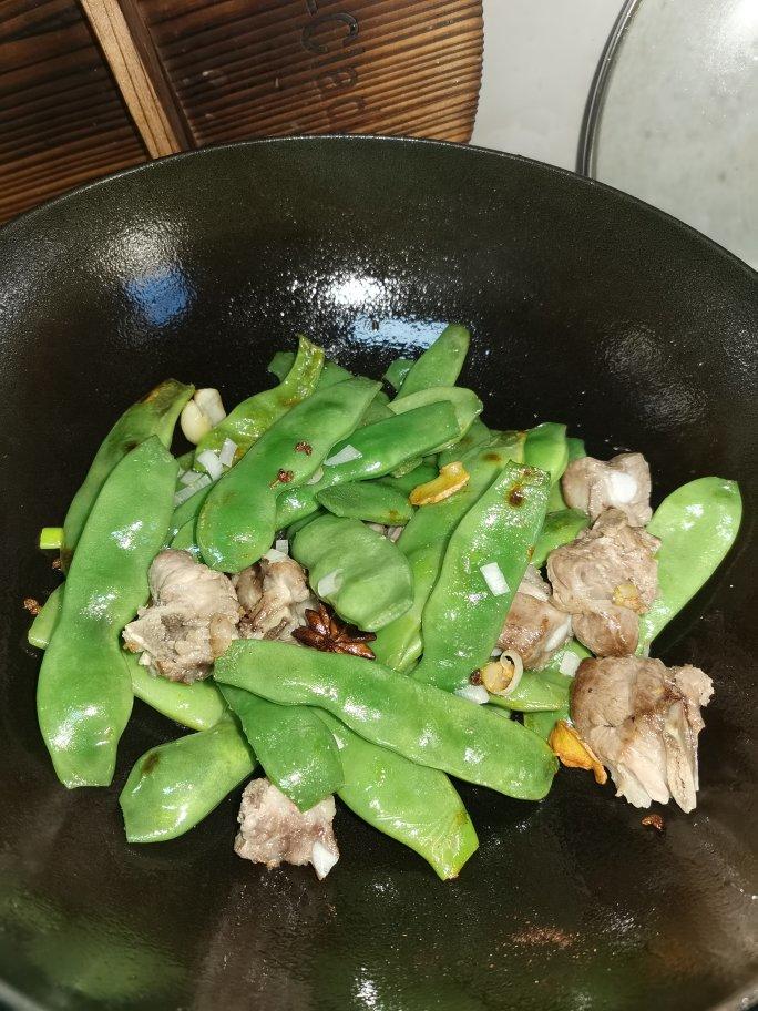 流油起沙的咸鸭蛋