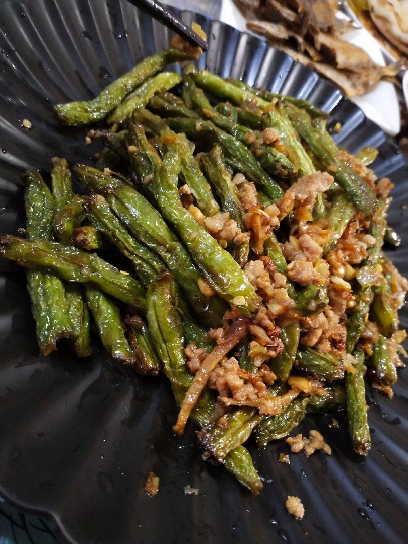 〈干煸芸豆〉，抓住胃💟，欣小厨 😉