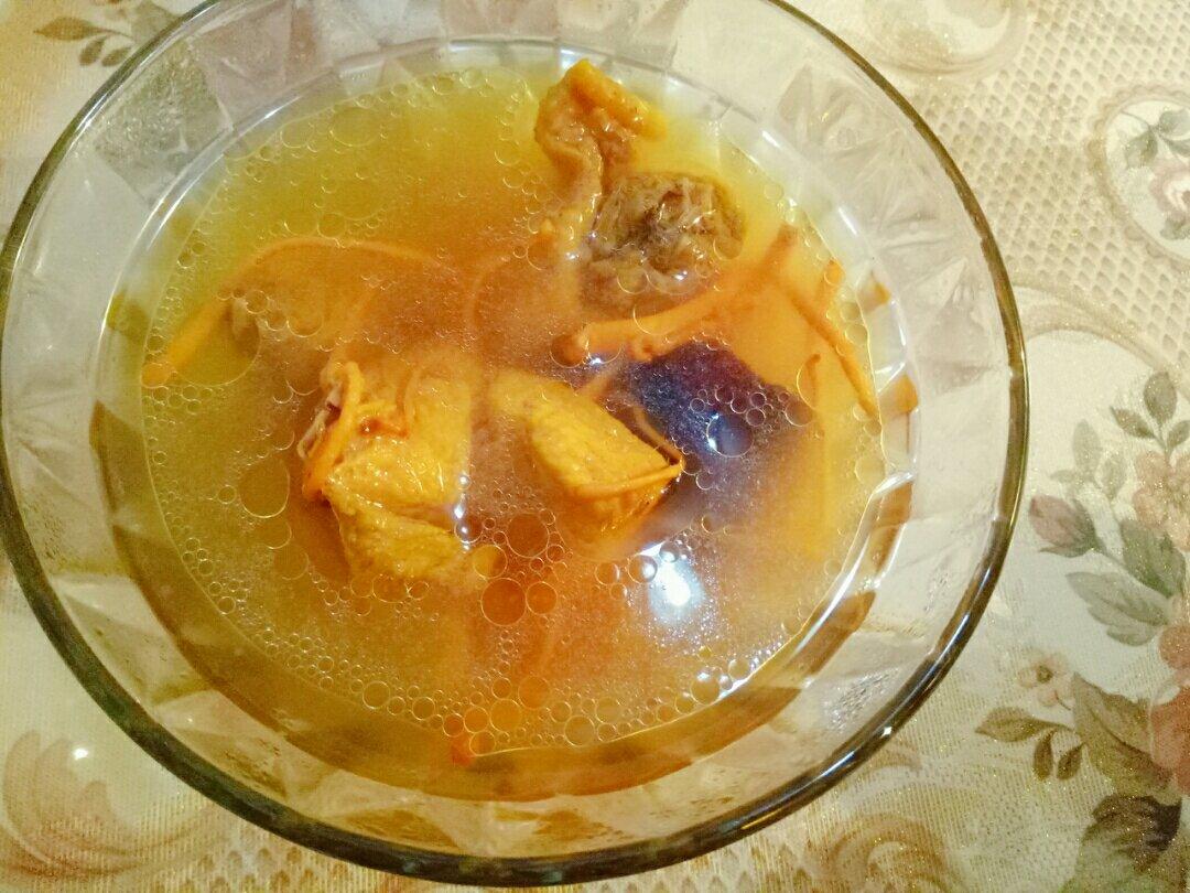 虫草花乌鸡汤