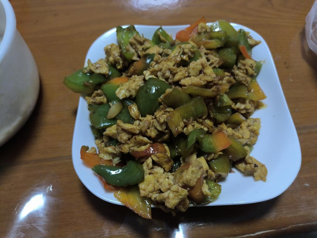 青椒炒蛋
