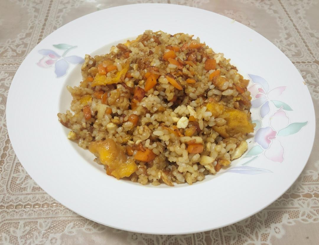 厨师长教你“蛋炒饭”如何做才好吃，答案都在这里面！