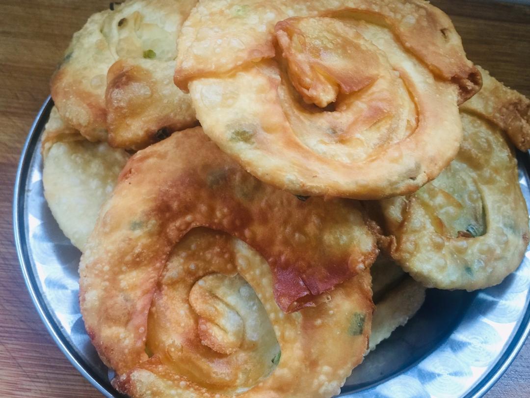 饺子皮葱油饼