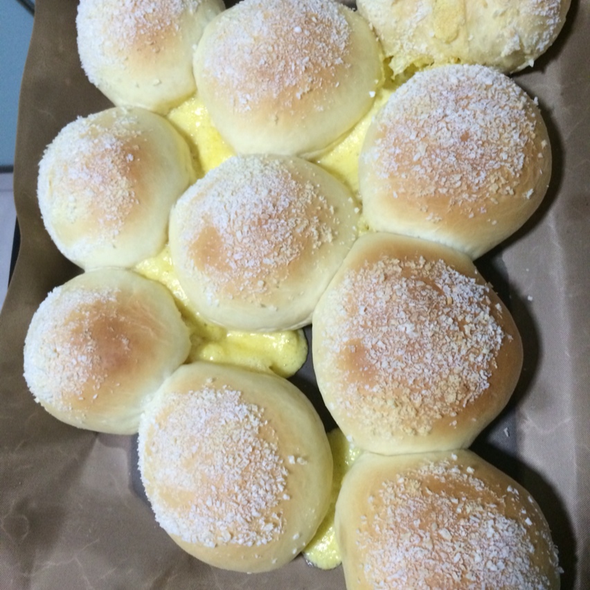 椰蓉奶酥面包