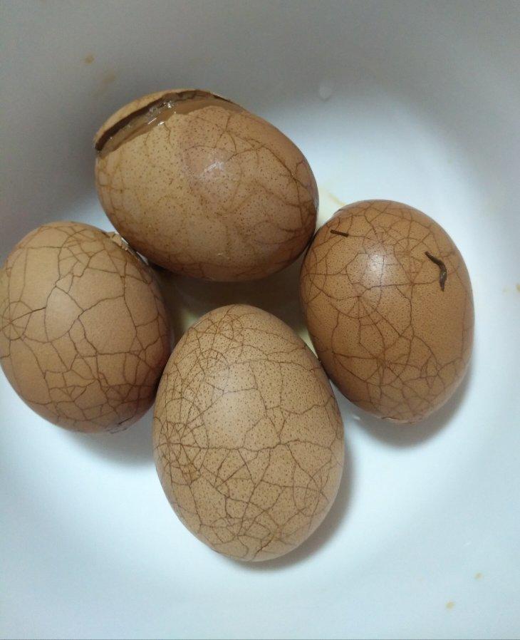 电饭煲煮五香茶叶蛋