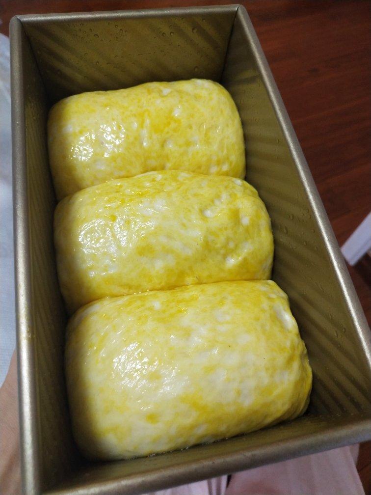 柔软拉丝的吐司面包及其变身：花式小面包