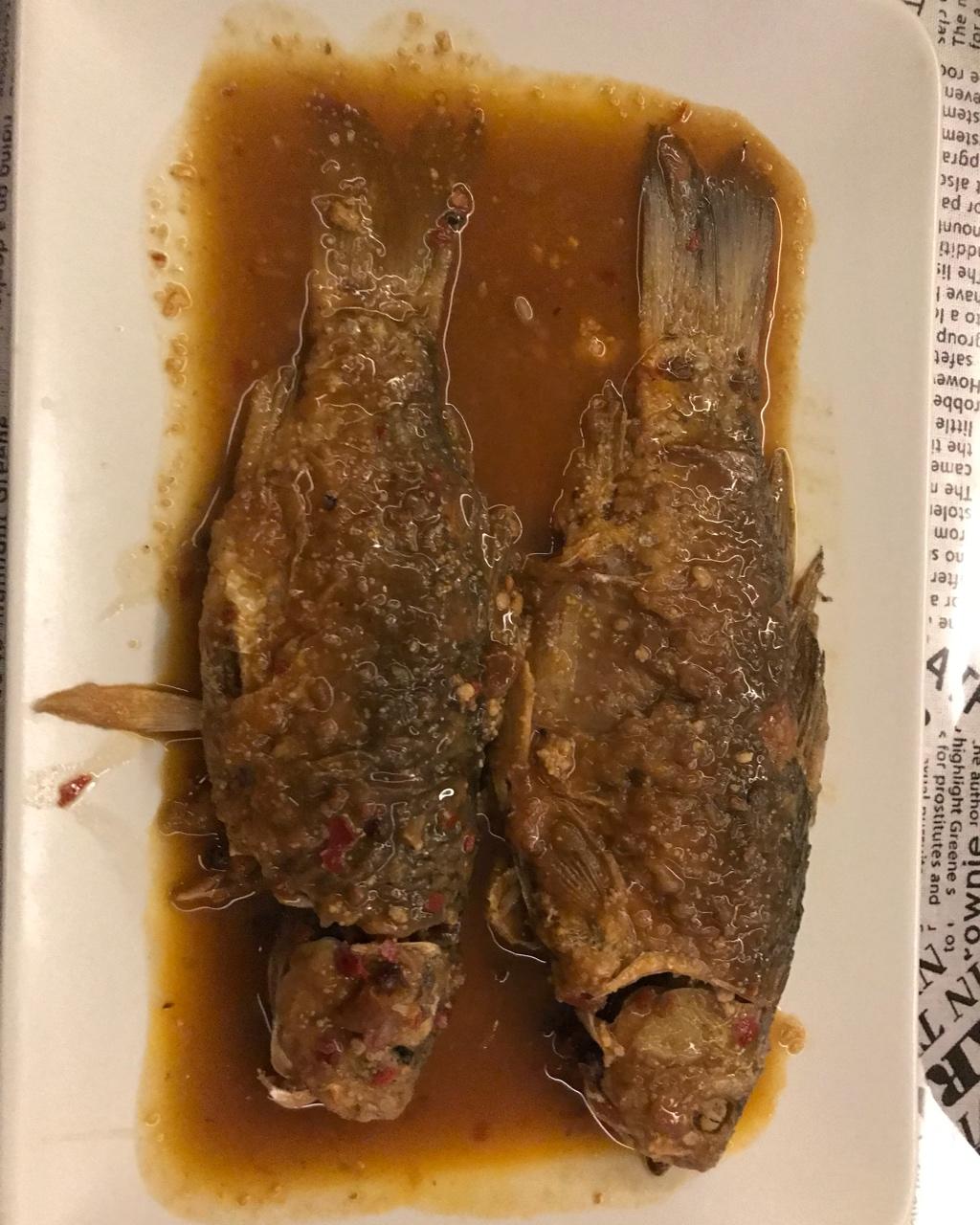 红烧鲫鱼