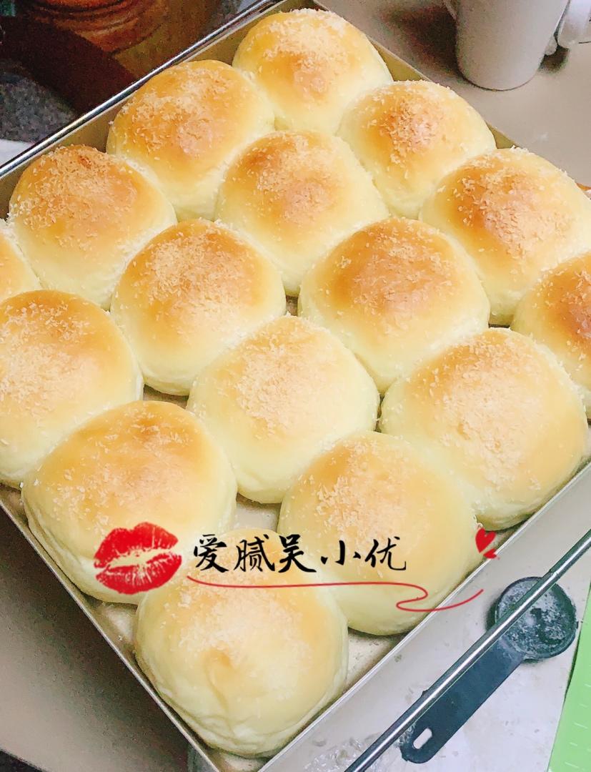 奶油奶酪椰蓉餐包