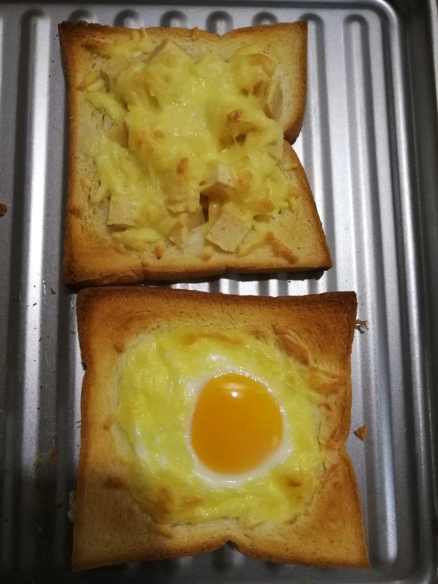 鸡蛋芝士烤吐司