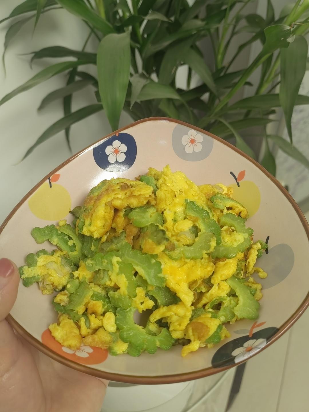 苦瓜炒蛋（清火菜）