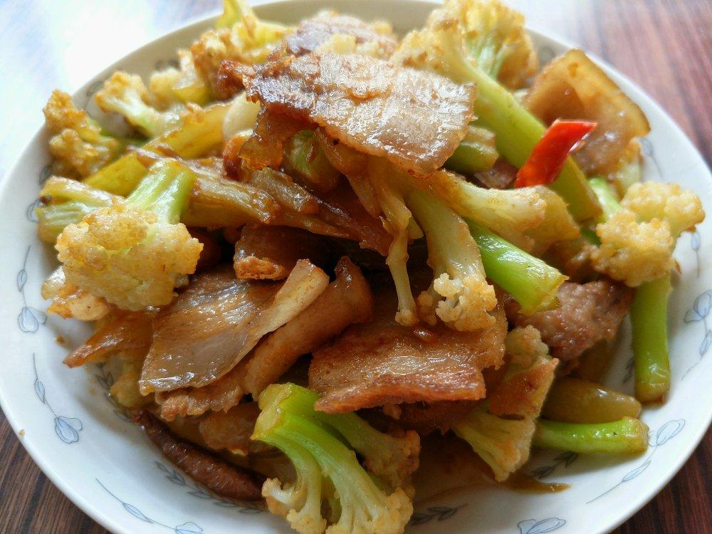 老丁的私房菜-干锅花菜