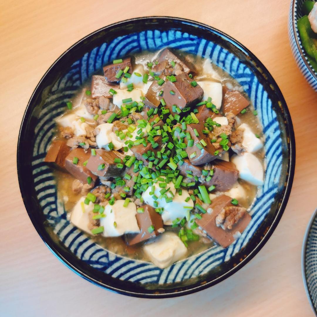 焖烧双色豆腐，绝对惊艳的一盘豆腐！做它准没错儿！