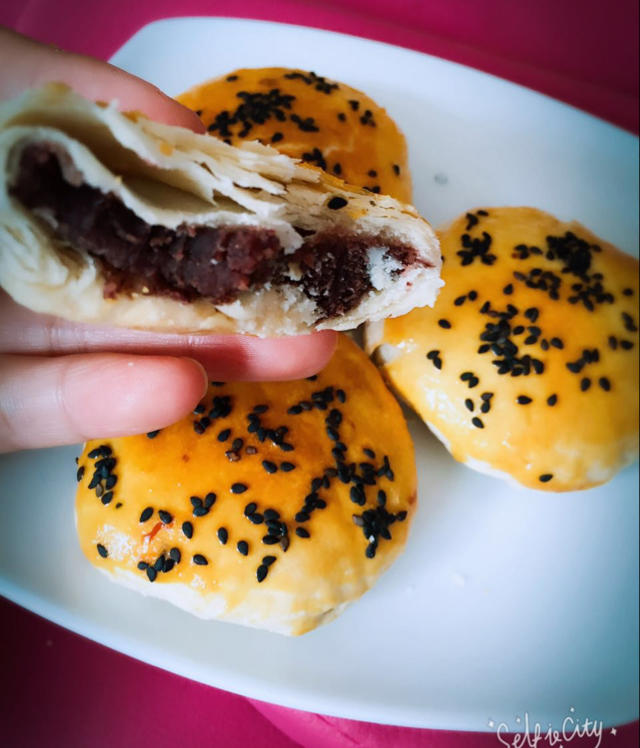 豆沙饼（烤箱做豆沙饼，方法简单，易学）