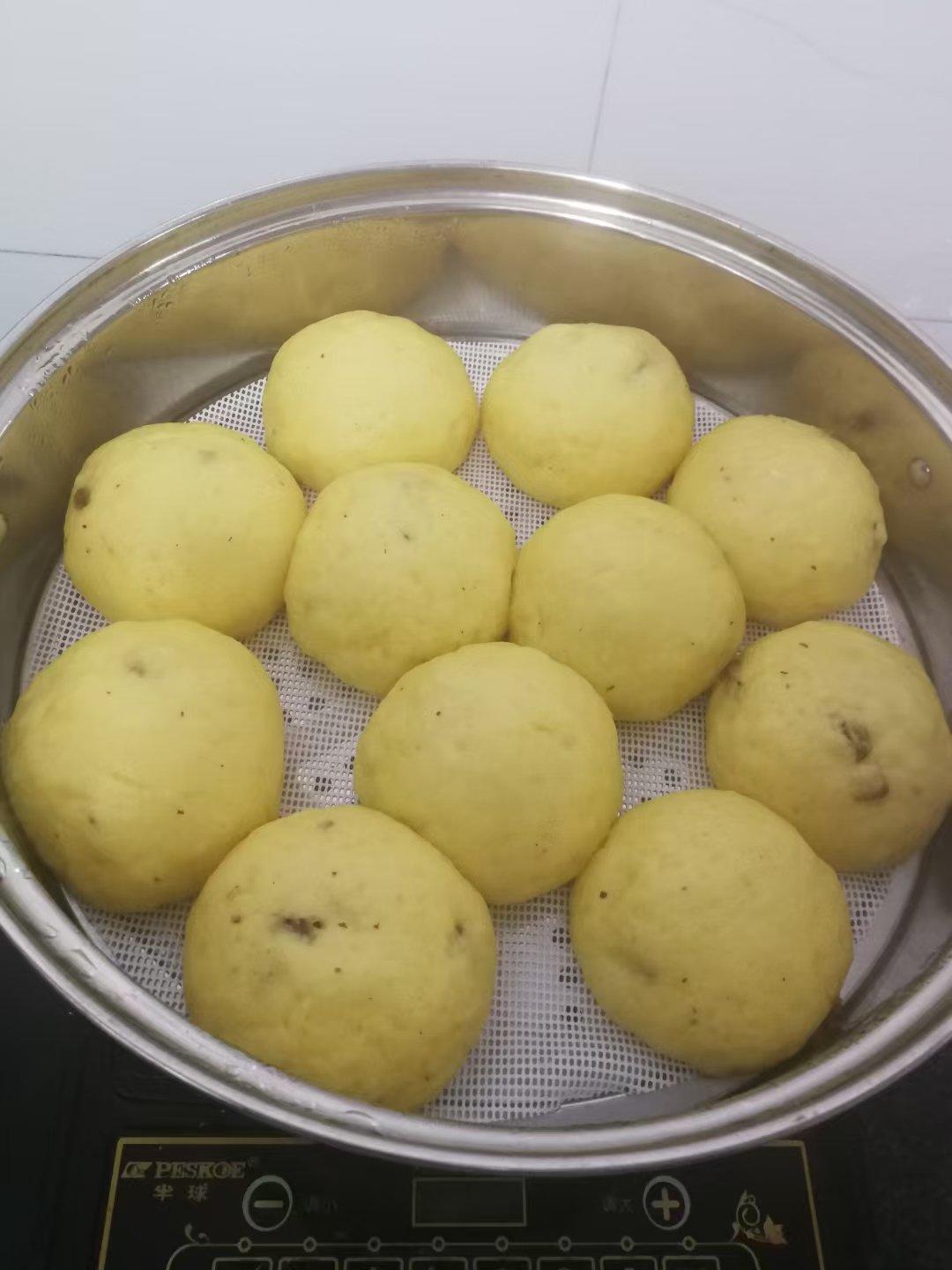 越嚼越香的红枣玉米面窝窝头