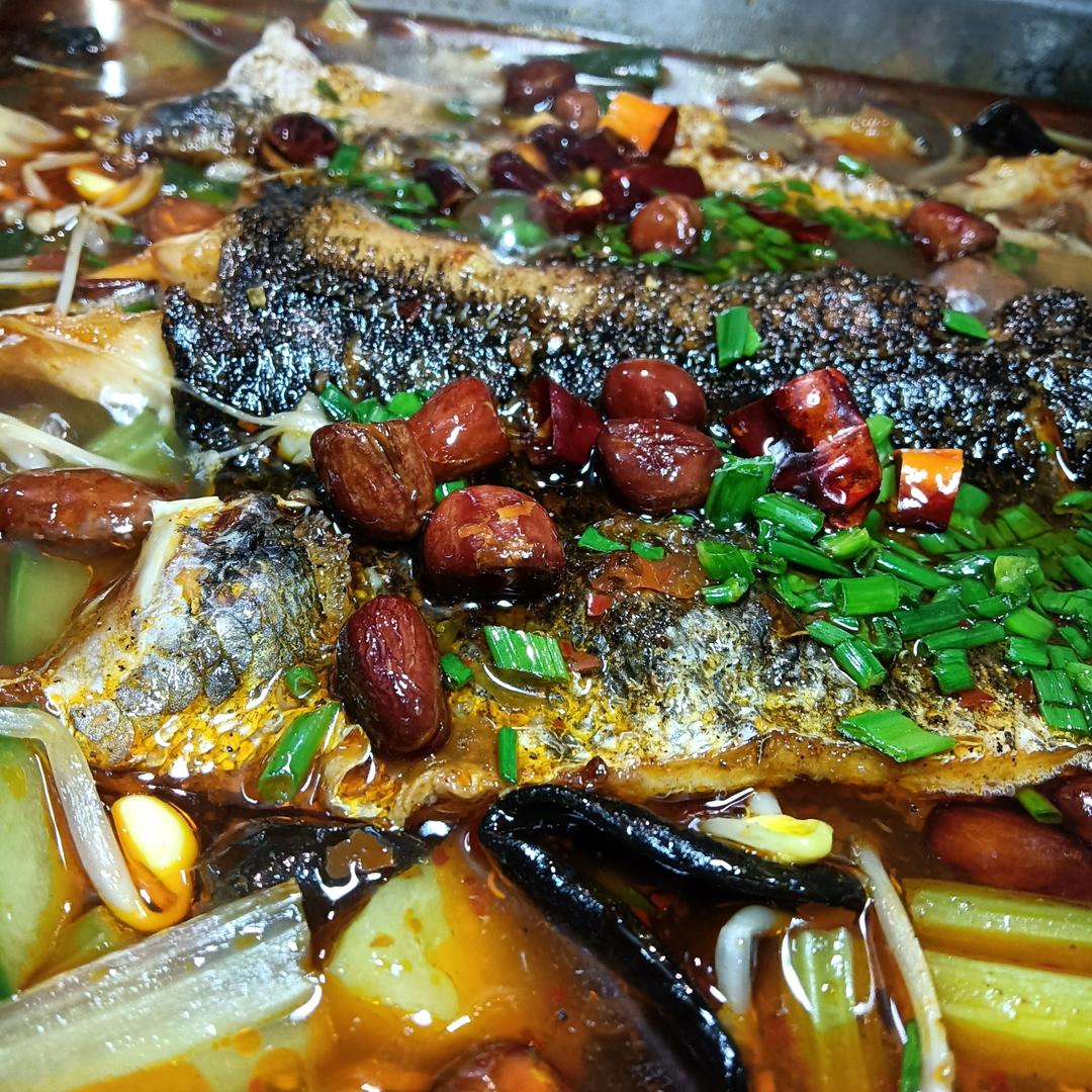 重庆烤鱼(烤箱版)爆好吃，爆简单