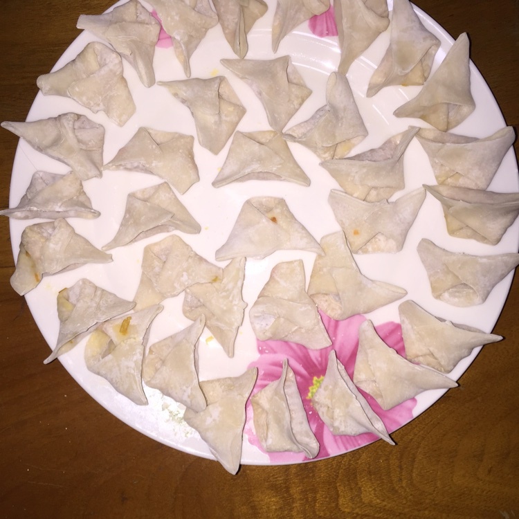 元宝馄饨的包法