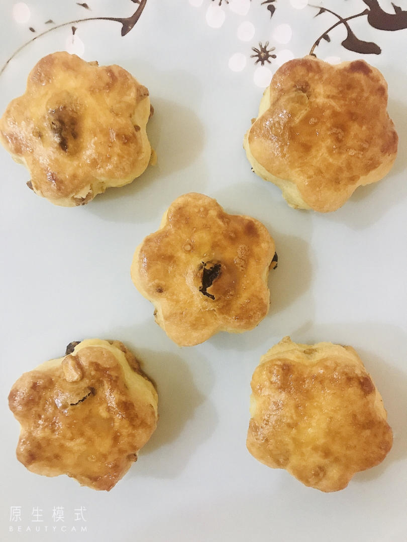 淡奶油果干燕麦司康饼