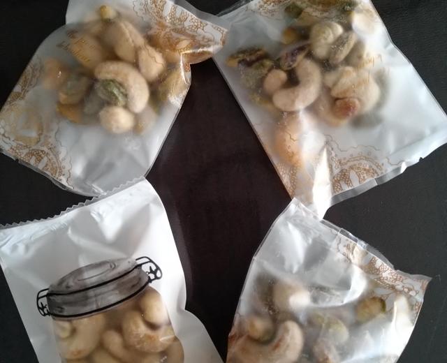 黄油蜜糖炒腰果的做法