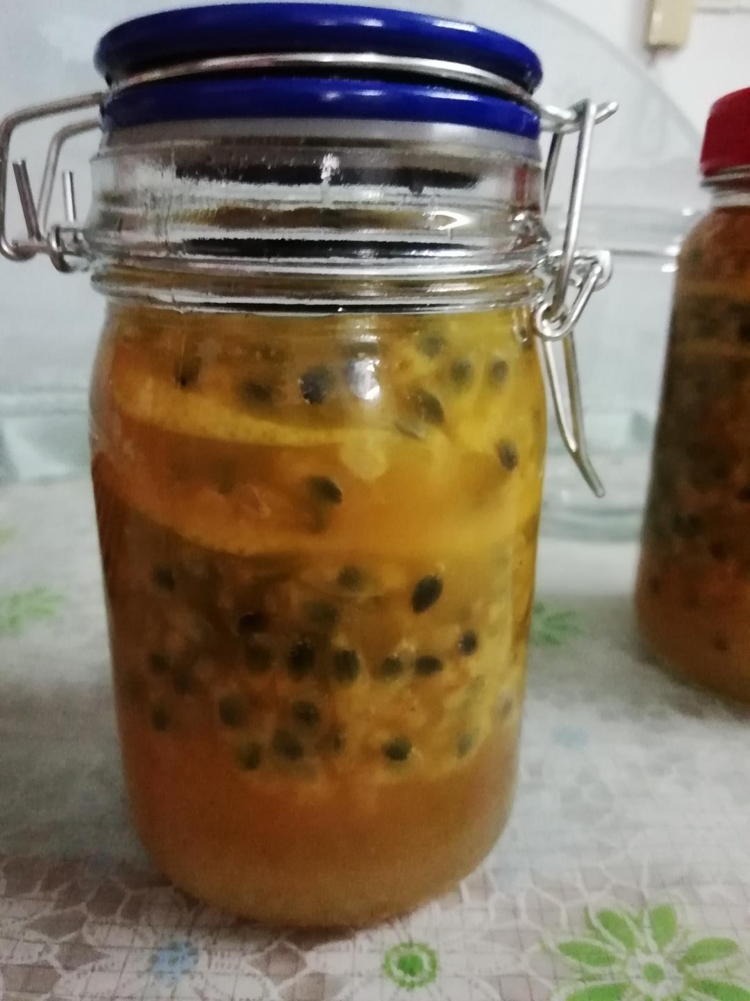 柠檬百香果蜂蜜果茶