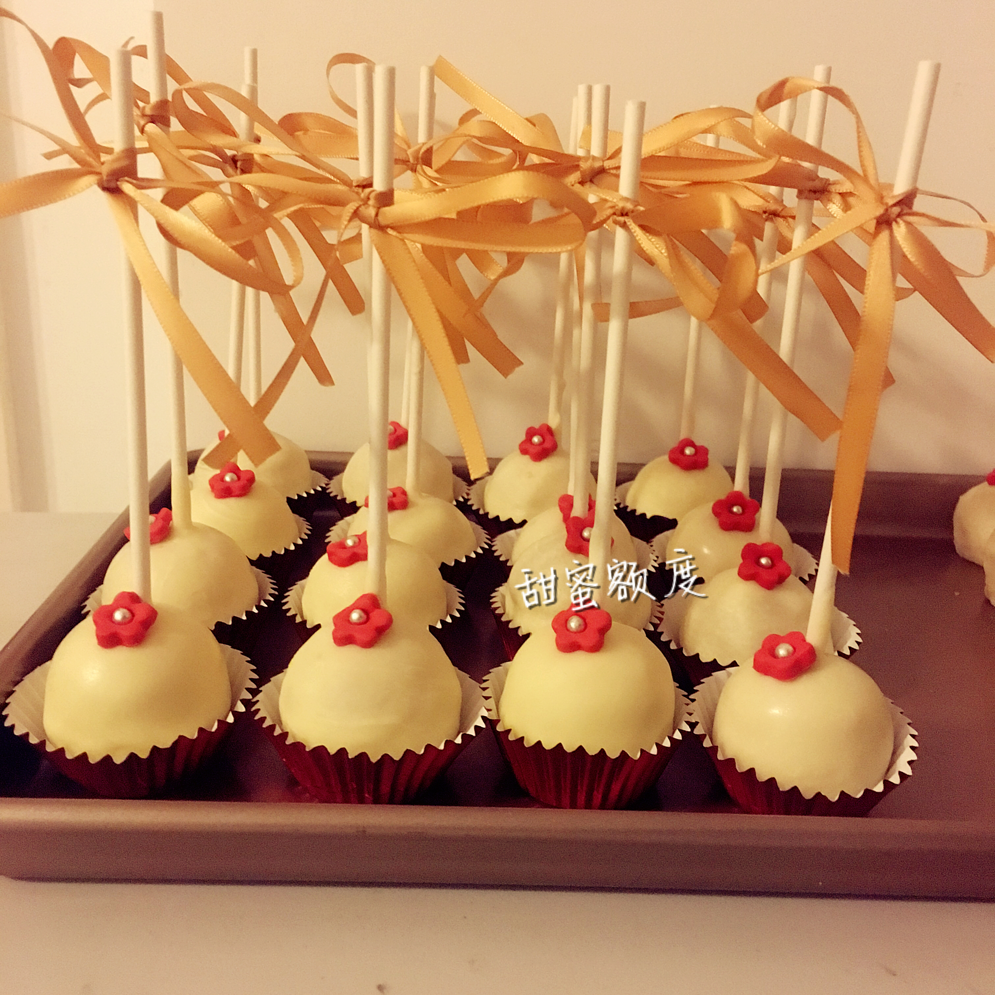 《Tinrry下午茶》教你做棒棒糖蛋糕