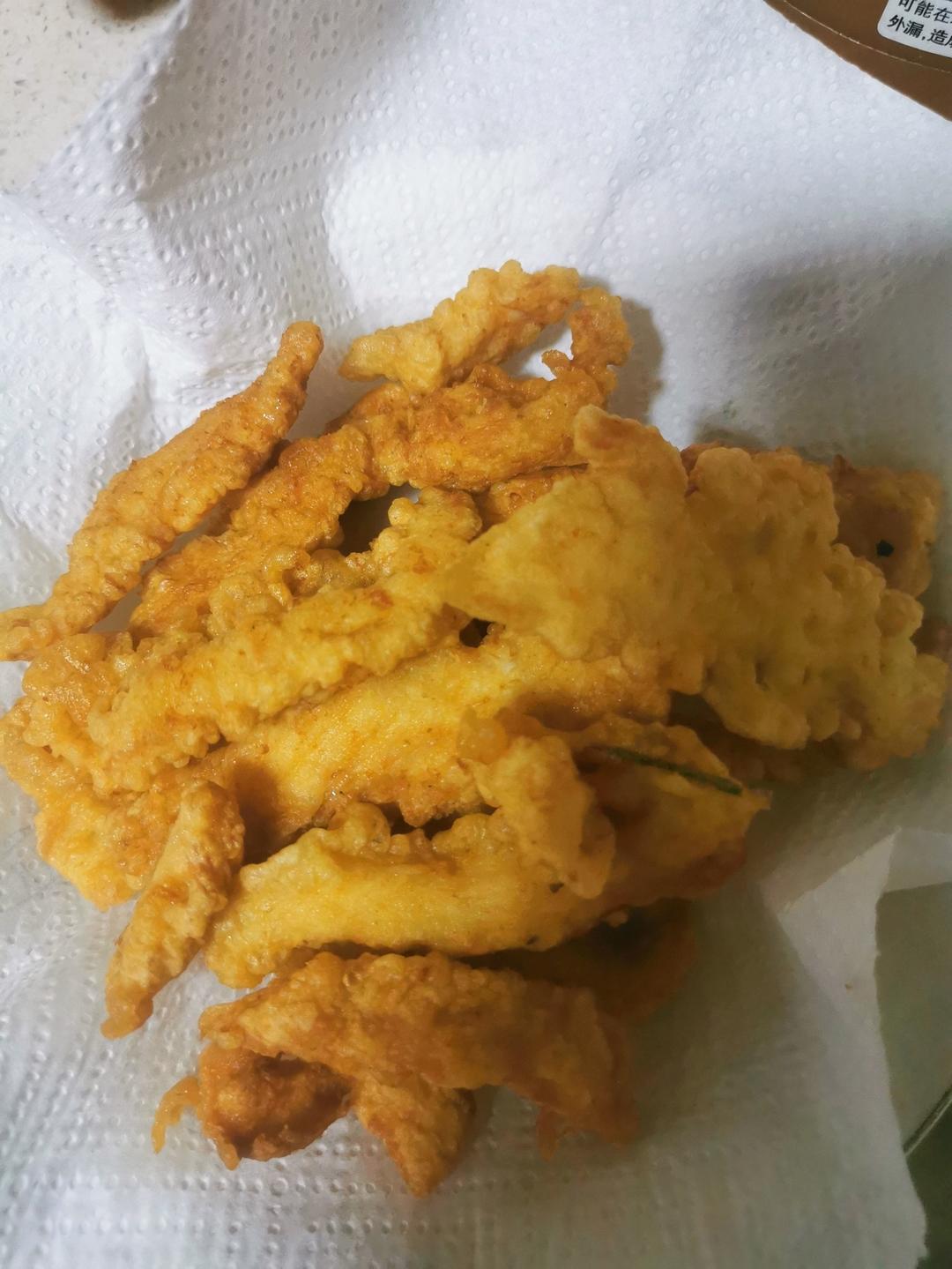 鸡胸肉做的小酥肉😋外酥里嫩好吃地停不下来❗️