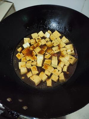 酱烧豆腐的做法 步骤5