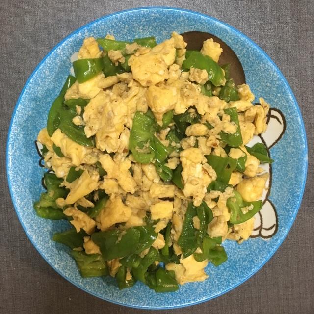 快手菜1:青椒炒鸡蛋