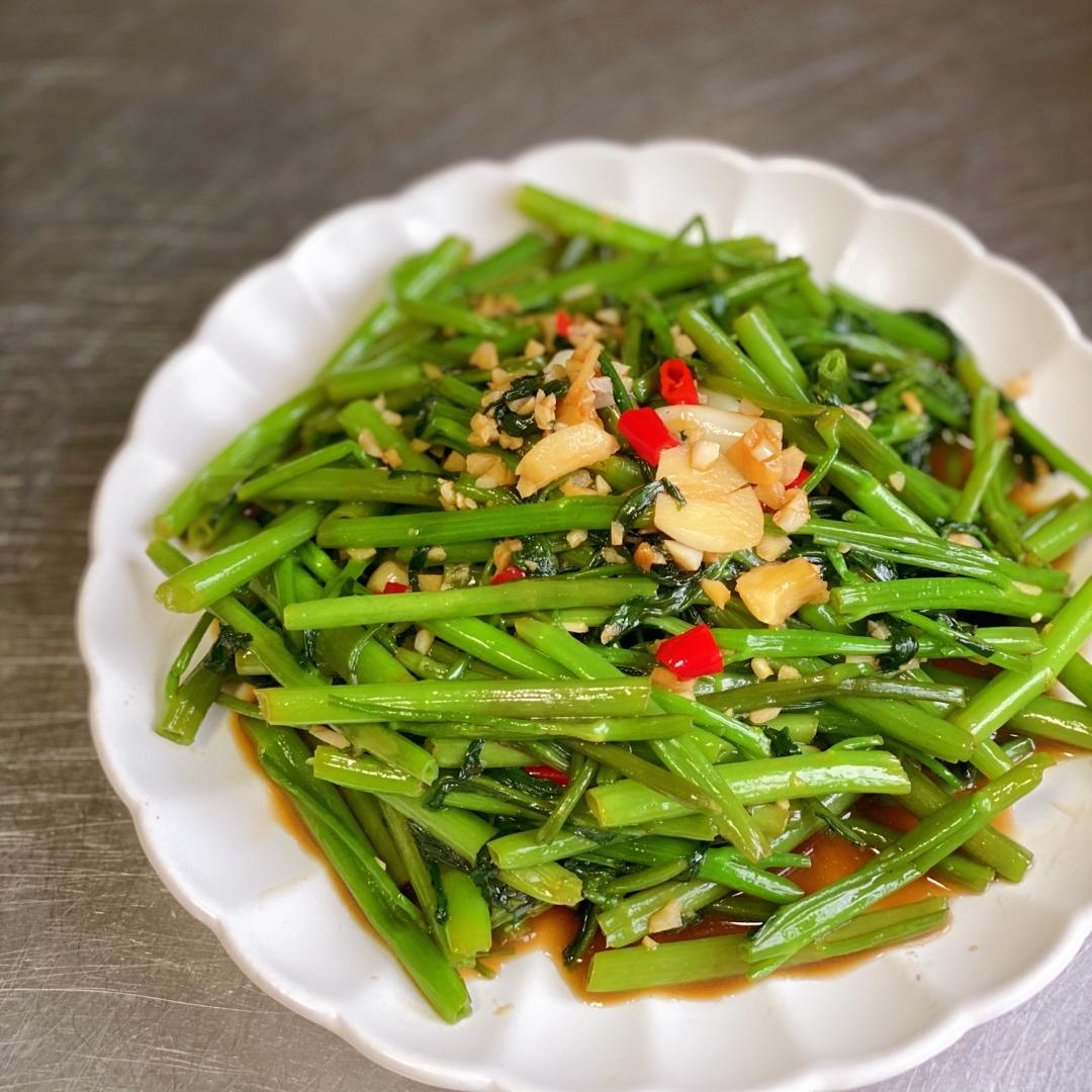泛娘做的快手-泰式空心菜