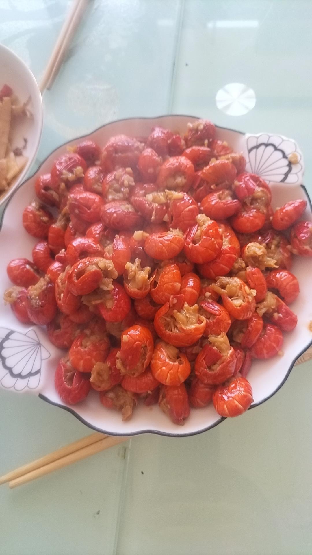 蒜蓉龙虾尾