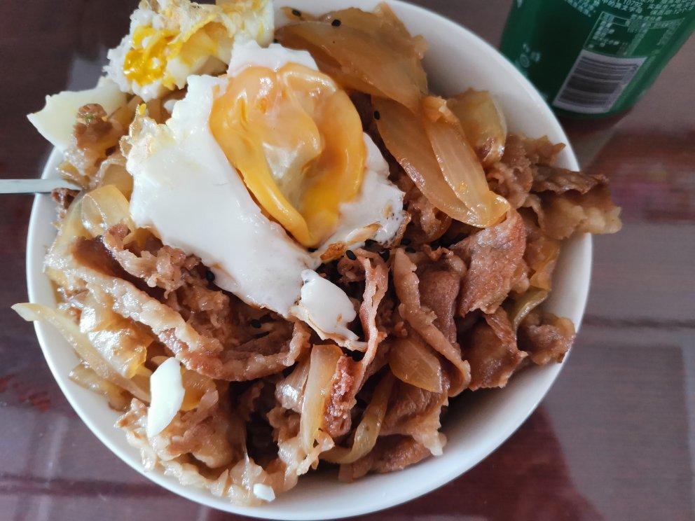 💕100%成功!!!🍱招牌肥牛饭专门店秘方·秒杀日本吉野家食其家！日式多汁牛肉饭 /嫩肥牛盖饭/牛肉饭/肥牛丼（超简单快速完美版）✨