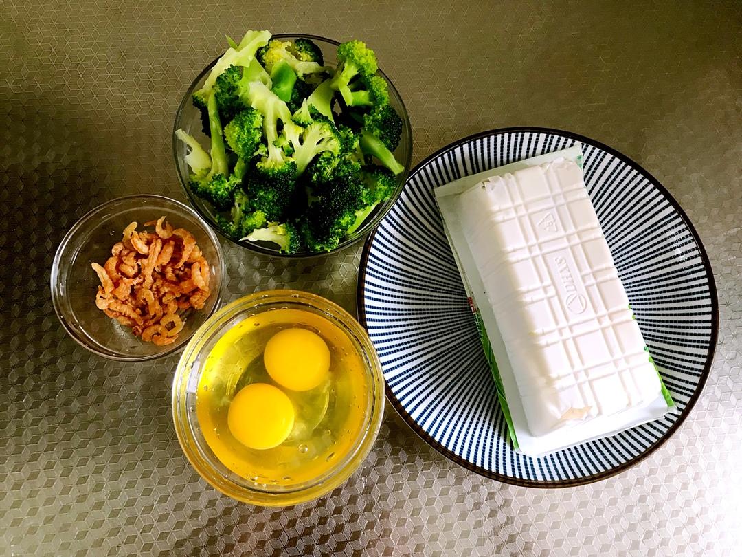 五分钟鸡蛋豆腐羹（附盒装豆腐脱模大法！）