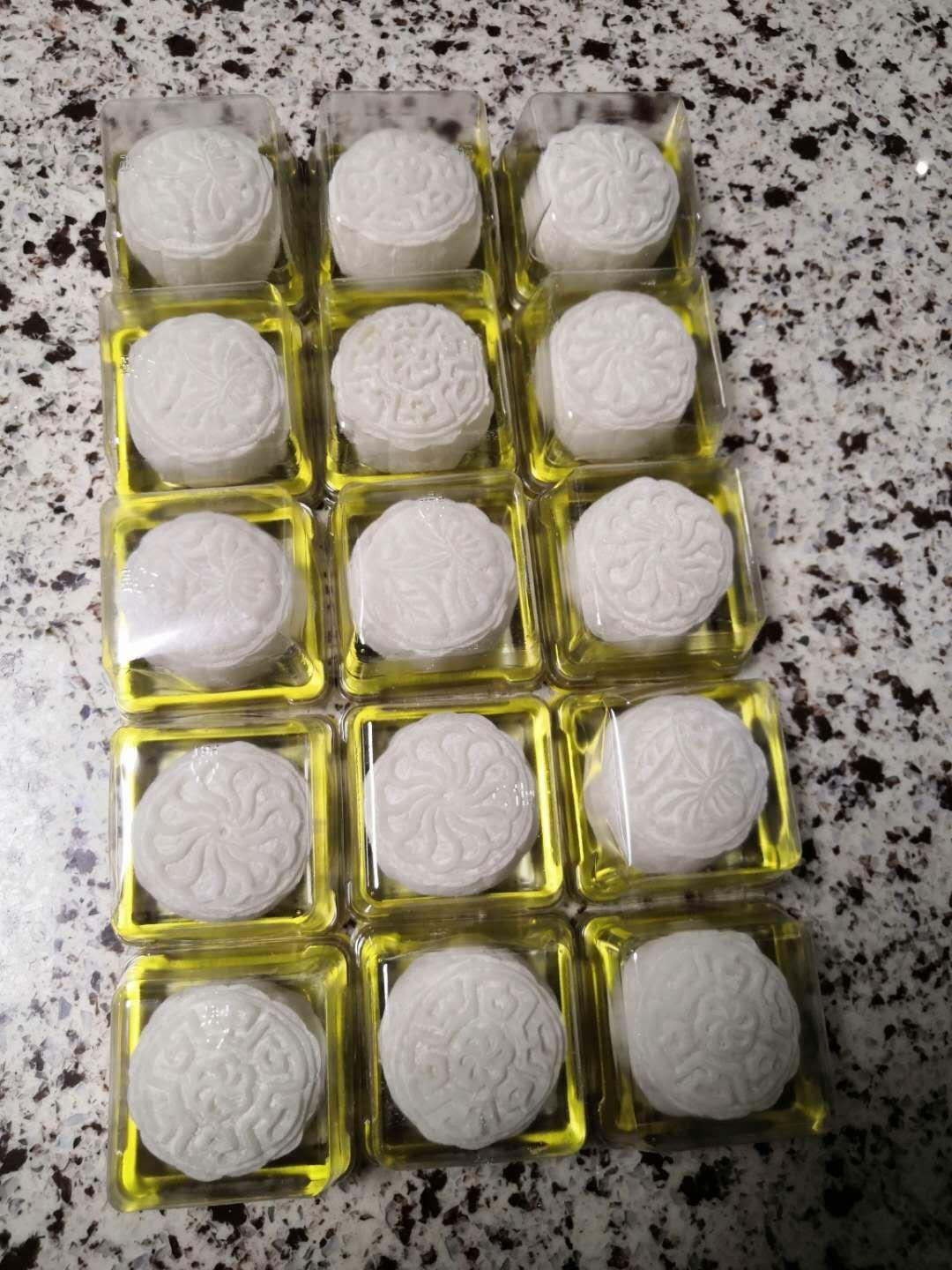 榴莲冰皮月饼的榴莲馅