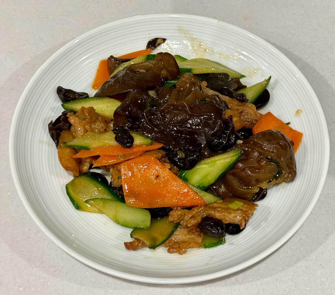 黄瓜木耳肉片