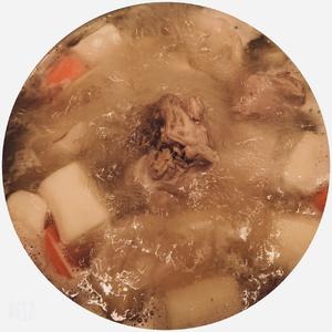 山药莲藕排骨汤的做法 步骤6