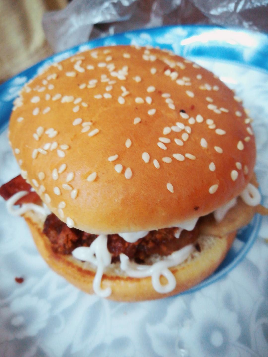 自制营养肉饼汉堡包